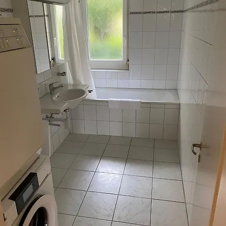 2br Near Center - Vineyard 21