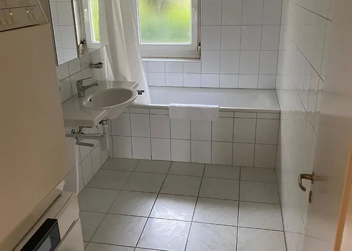 2br Near Center - Vineyard 21