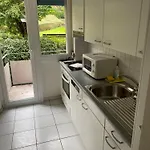 2br Near Center - Vineyard 21 Zürich